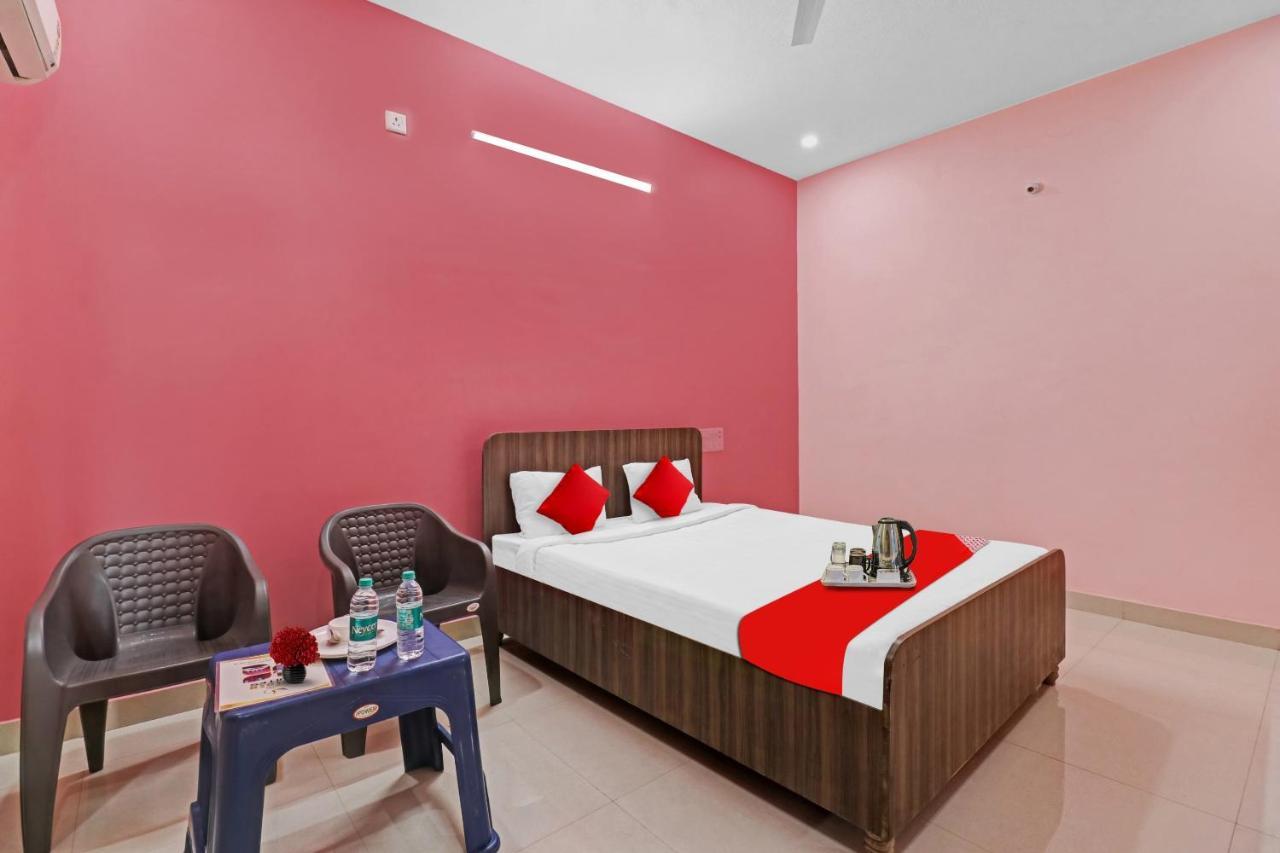Oyo Flagship Hotel Golden Suites Bengaluru Kültér fotó
